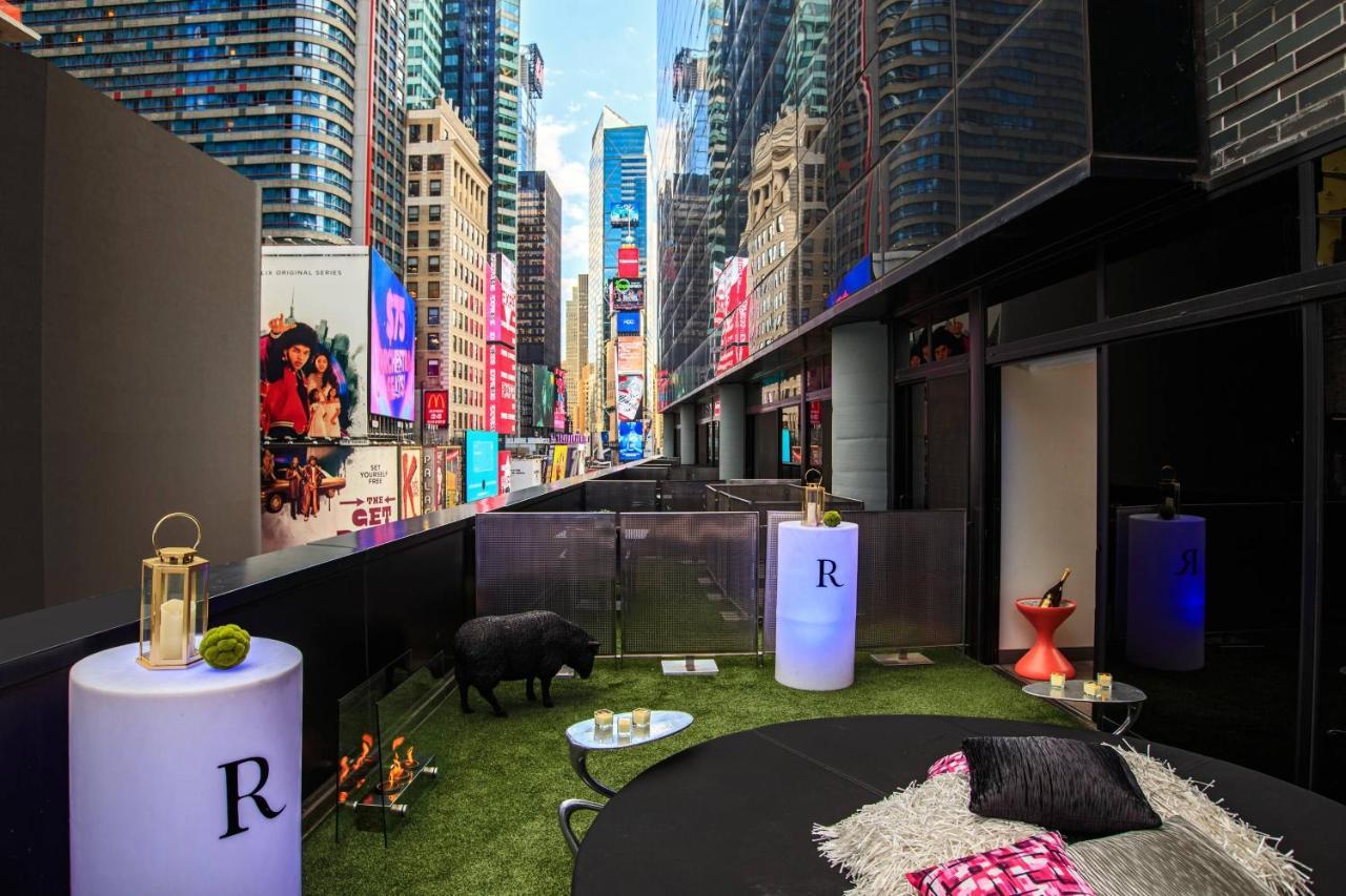 4⋆ RENAISSANCE NEW YORK TIMES SQUARE HOTEL BY MARRIOTT ≡ New York, NY,  United States ≡ Lowest Booking Rates For Renaissance New York Times Square  Hotel By Marriott in New York